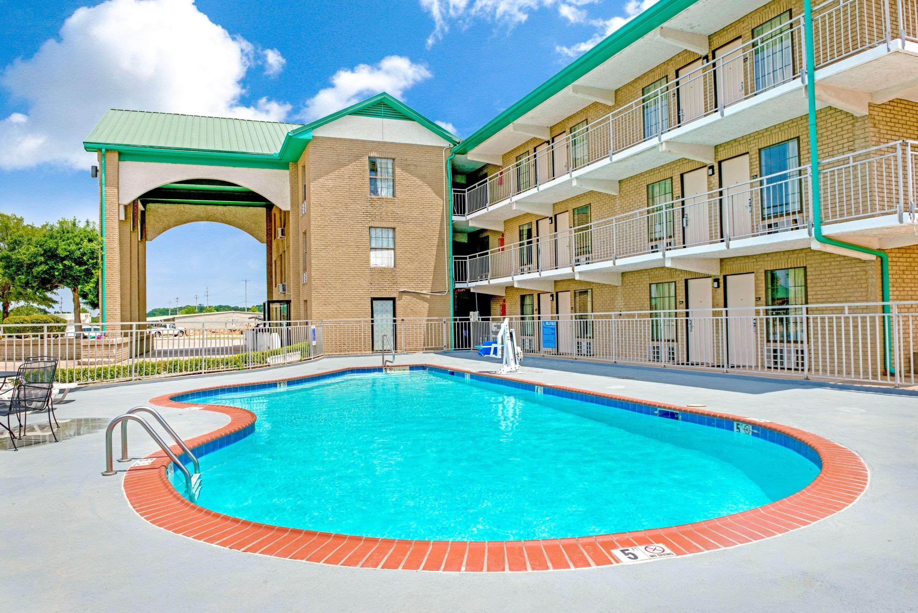 Super 8 By Wyndham Lakeland Exterior foto