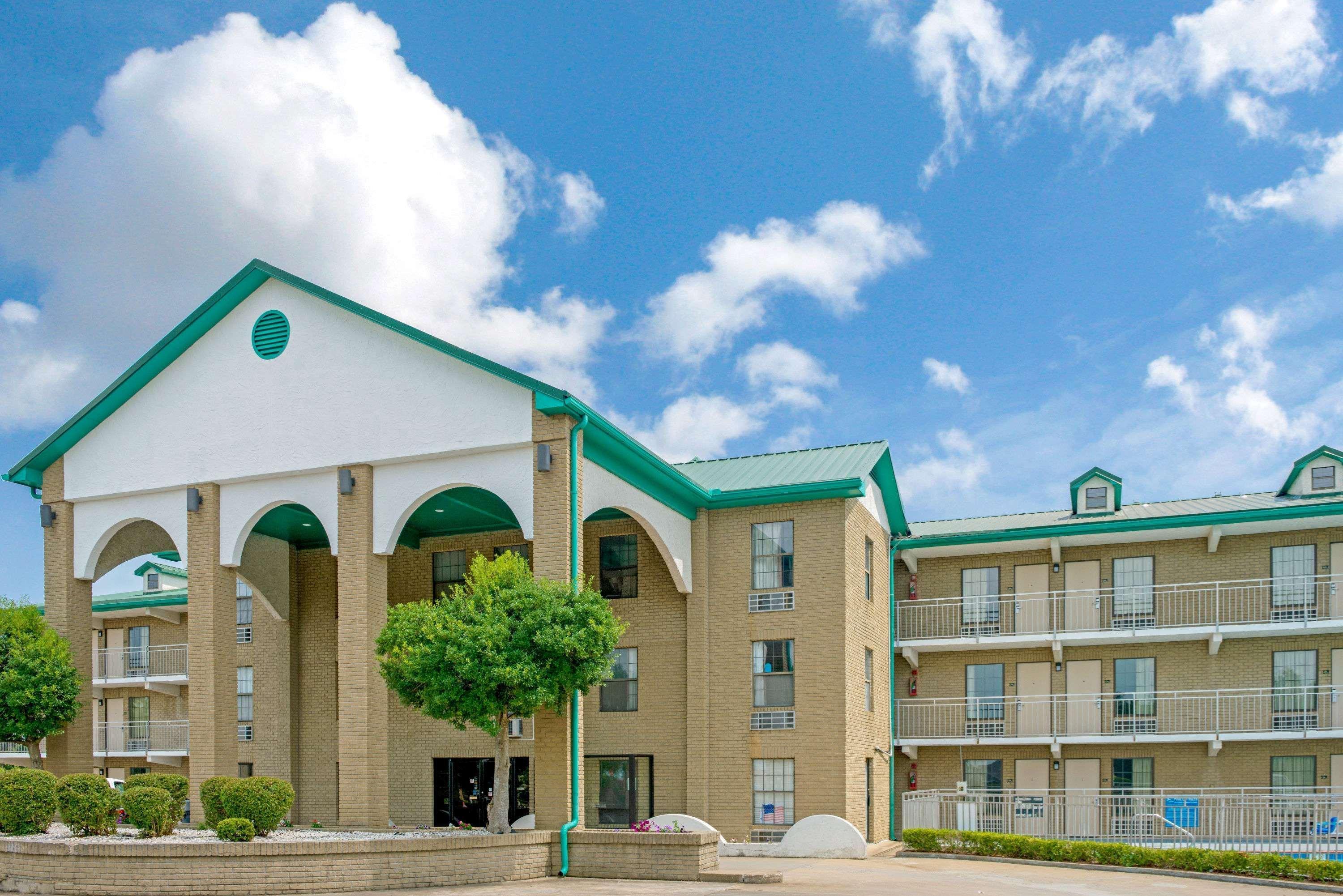 Super 8 By Wyndham Lakeland Exterior foto